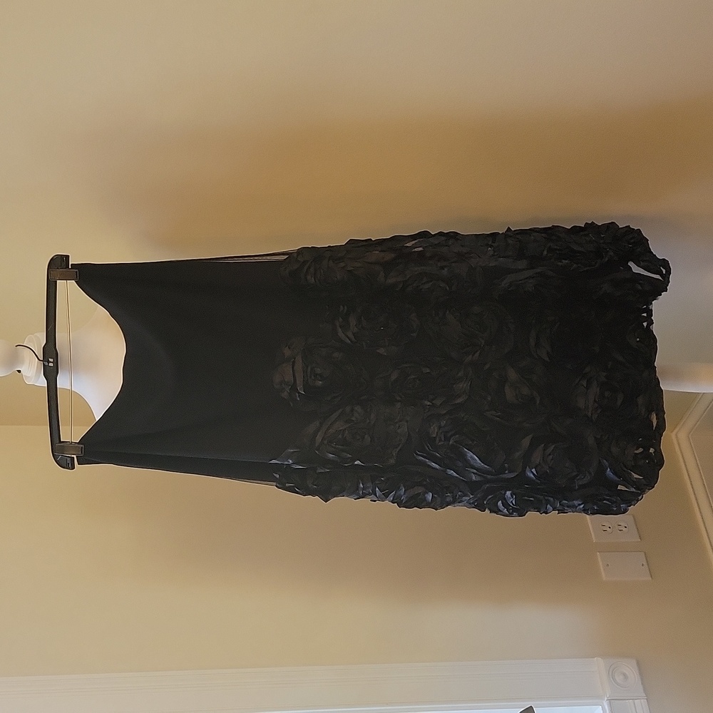 Long evenind black skirt